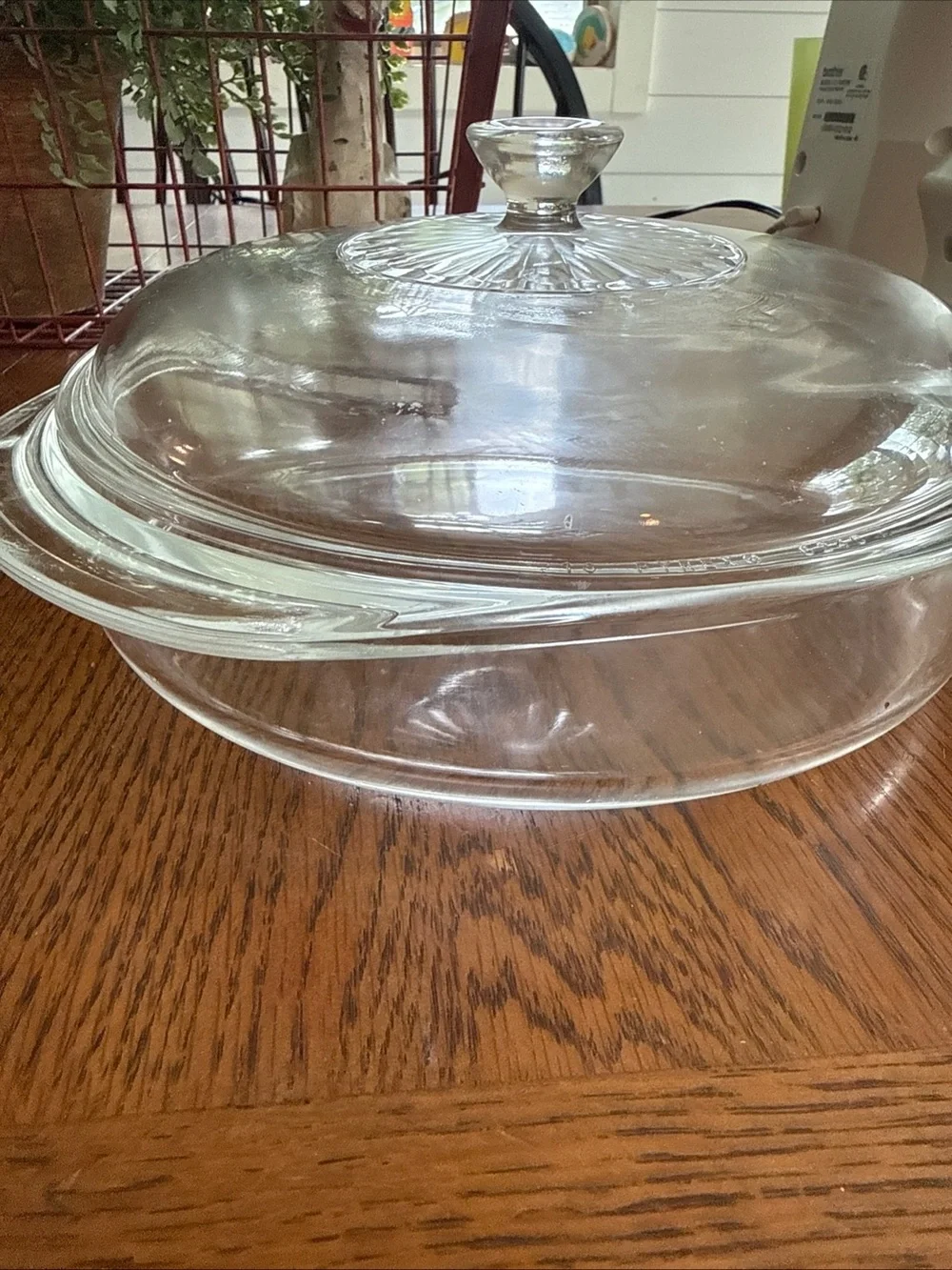 PYREX Vintage No221 8 1/4 Inch Baking Dish And Lid 624C